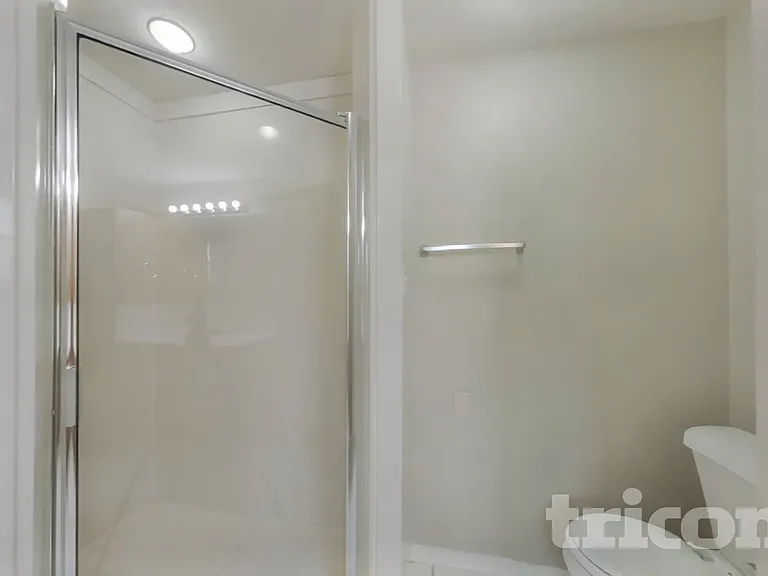 14831 Waterside Dr — Photo 10