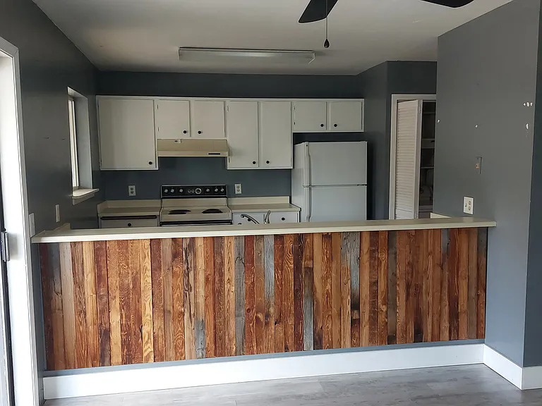 1020 S 10th St — Photo 6