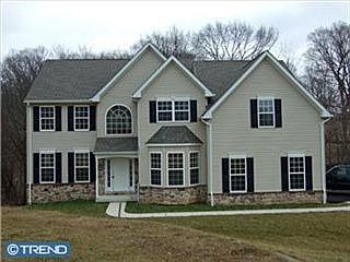 1st image of 22 Persimmon Dr