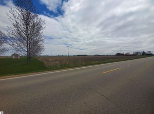 S Wise Rd, Shepherd, MI 48883