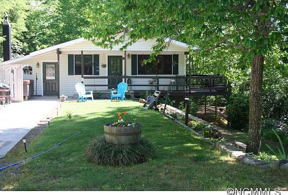 1st image of 64 Melissa Dr