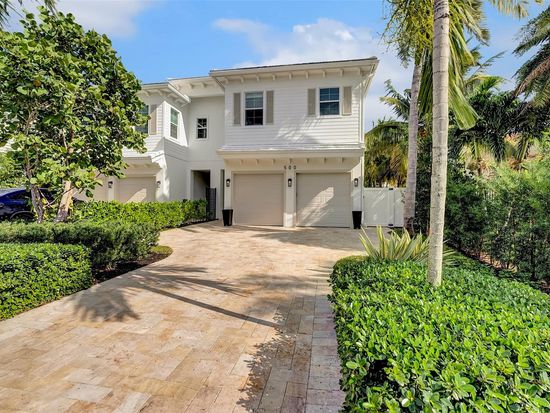 500 NE Wavecrest Way, Boca Raton, FL 33432