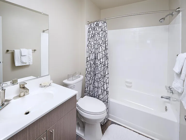 Canterbury Apartments — Photo 13