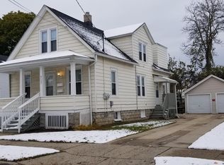 6527 17th Ave, Kenosha, WI 53143