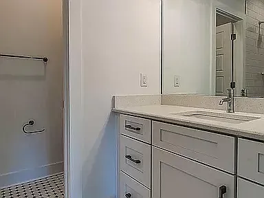 2423B Batavia St — Photo 10