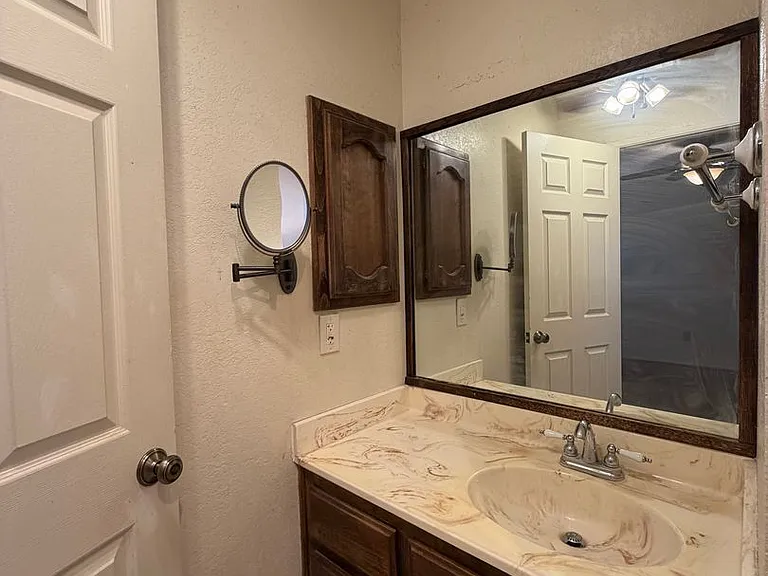 25670 Ash Rd — Photo 43