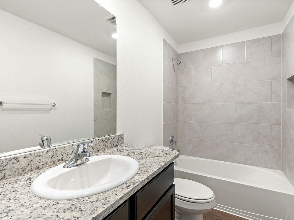 1st image of 15247 Telfaire Mdw