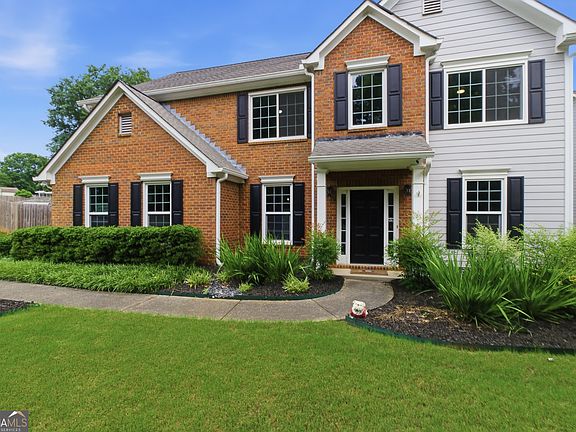 2nd image of 1060 Forest Creek Dr