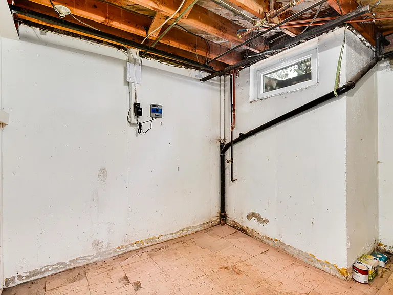 3208 Niagara St — Photo 20