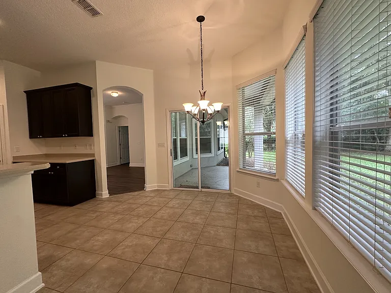 5204 Comfort Ct — Photo 15