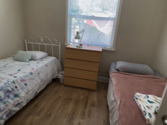 4th image of 930A W North St Unit A