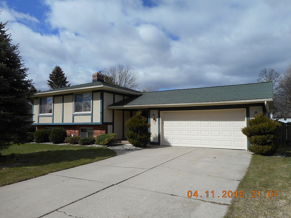 1st image of 365 N Frost Dr