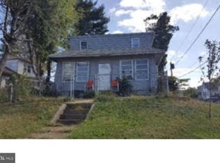 802 E Main St, Maple Shade, NJ 08052