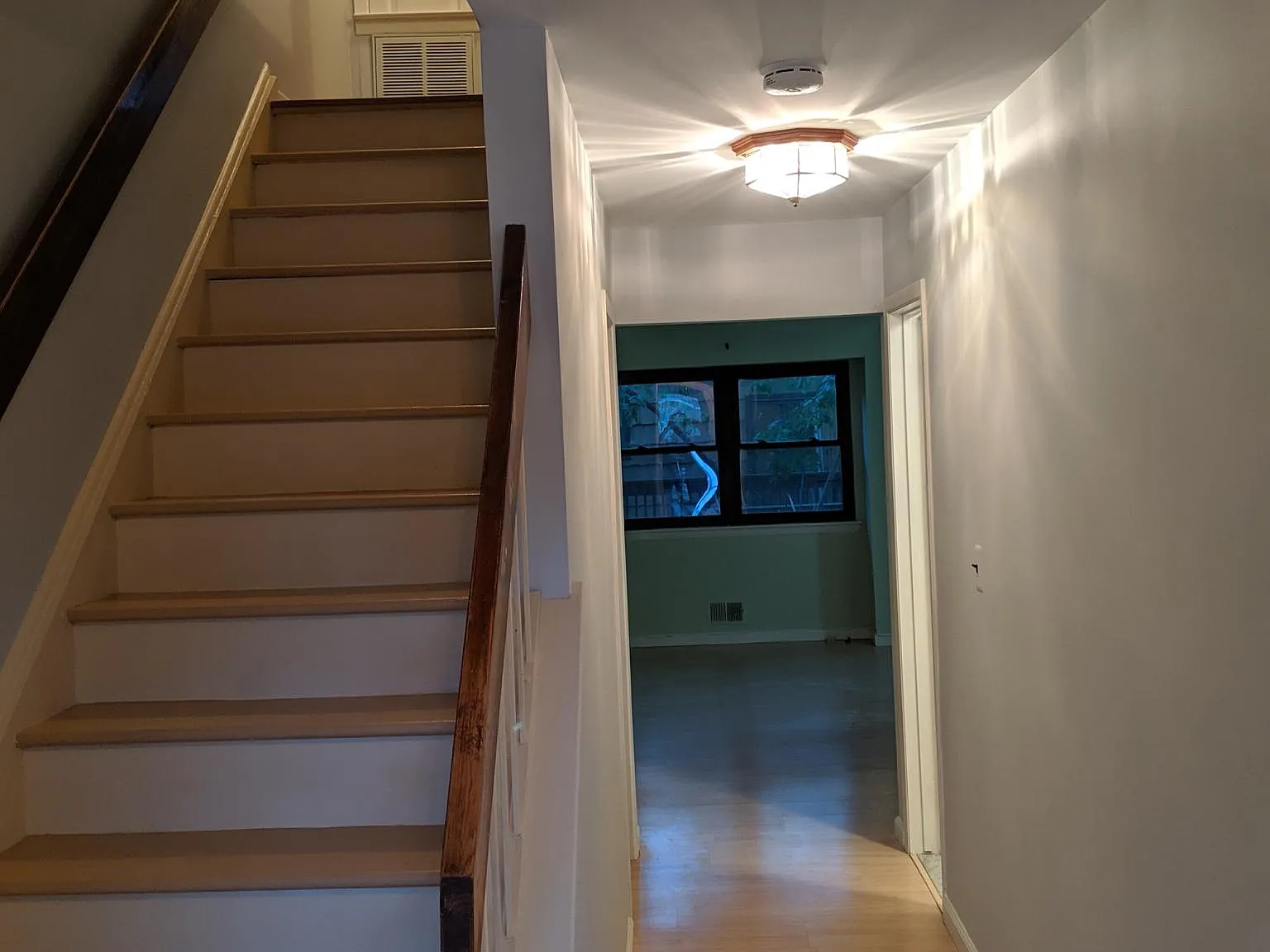 1202 Merrywood Drive — Photo 4