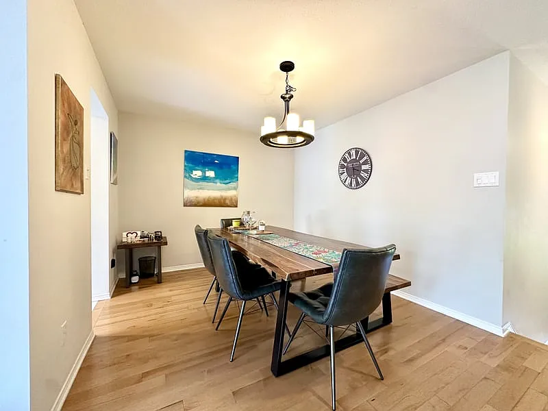 335 Bryarton Street — Photo 3