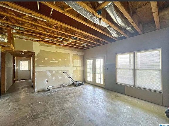 2nd image of 50 Lake Breeze Ln