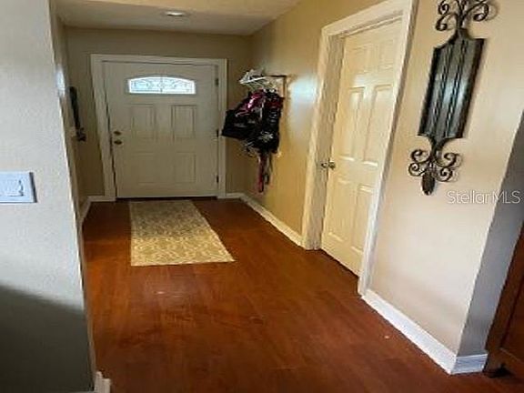 3rd image of 1429 Peachfield Dr