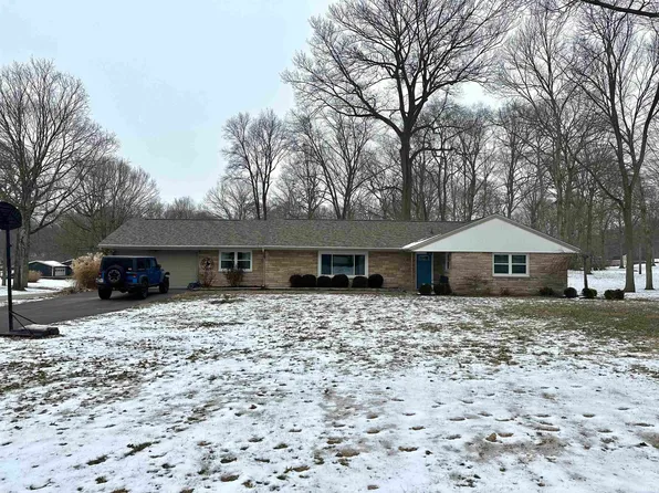 3000 Woodland Dr, Logansport, IN 46947