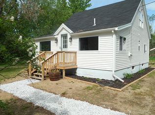 3 W Fryeburg Rd, Fryeburg, ME 04037