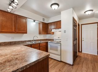 5251 N Mohawk Ave, Milwaukee, WI 53217