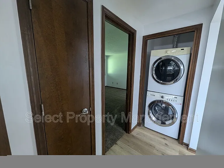 4619 Arlington Pkwy S — Photo 16