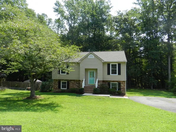 10707 Cobblestone Dr, Spotsylvania, VA 22553
