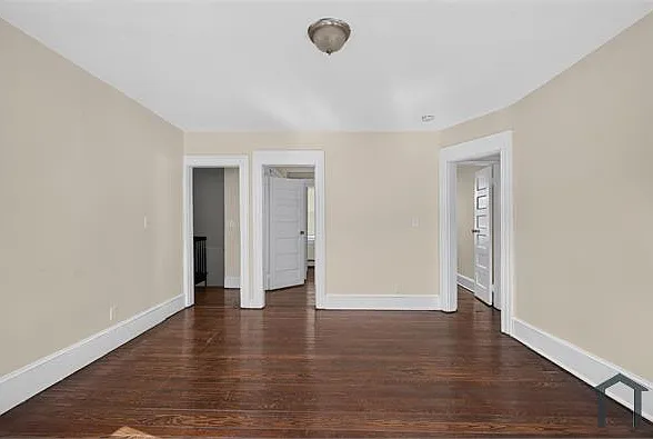 40 Vine St #44 — Photo 9