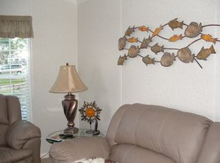 6 Shell Rd, Okeechobee, FL 34974