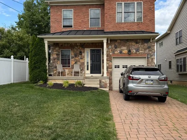 13113 Worthington Rd, Philadelphia, PA 19116