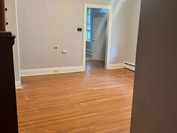 123 S 8th St UNIT 1