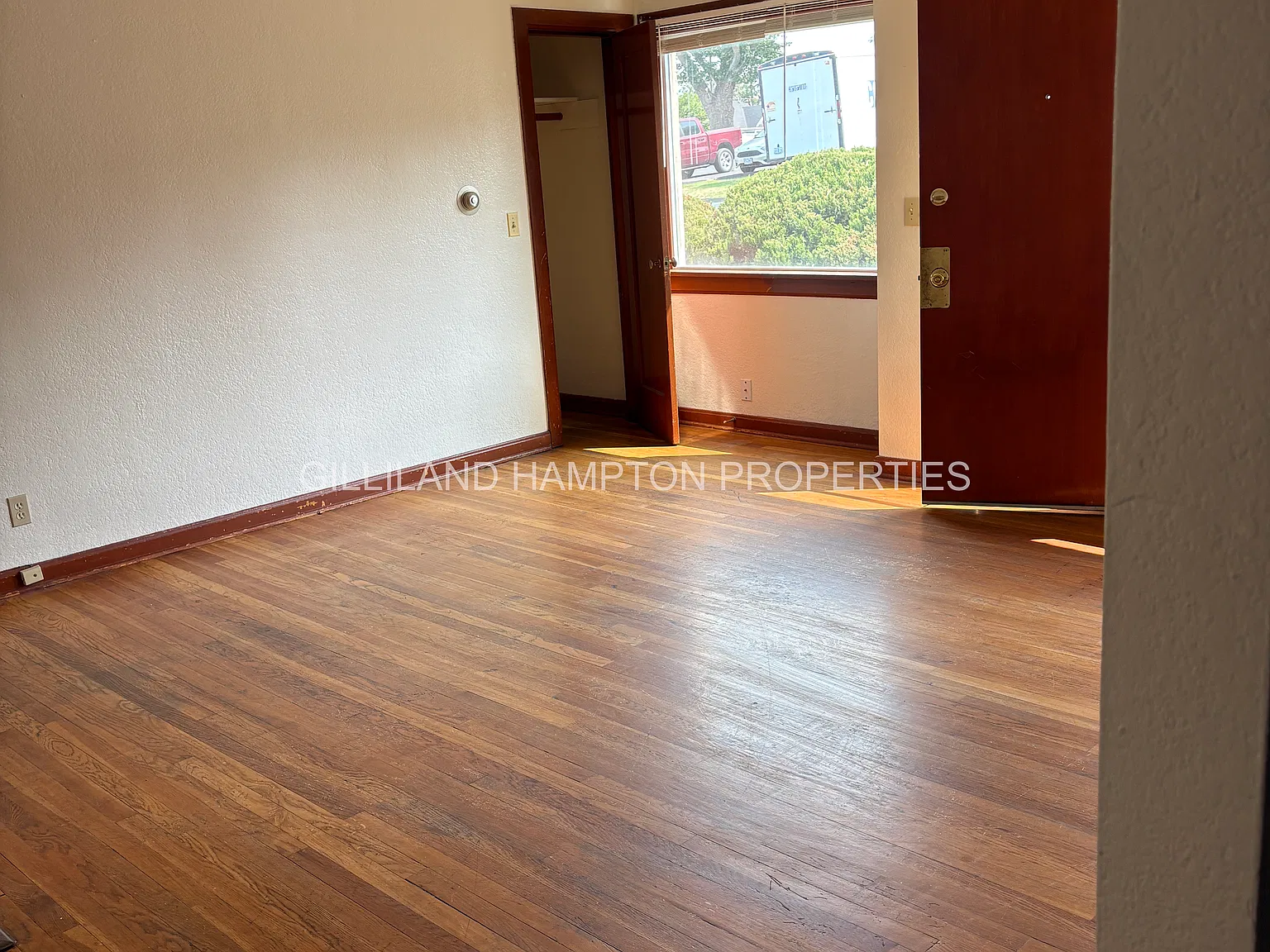 1 bed, 705 sqft, $825 — Photo 4