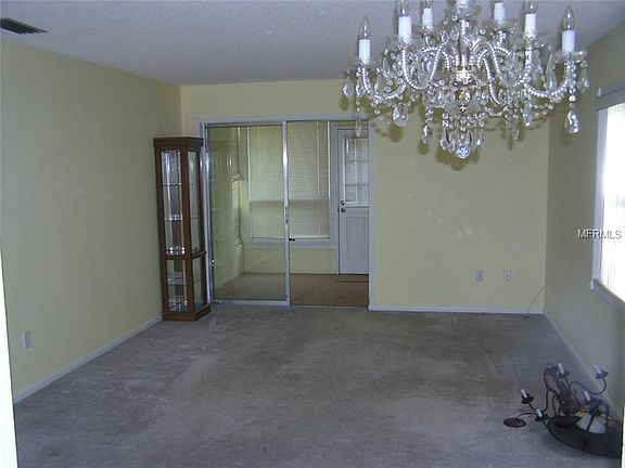 3rd image of 199 N Hill Ave