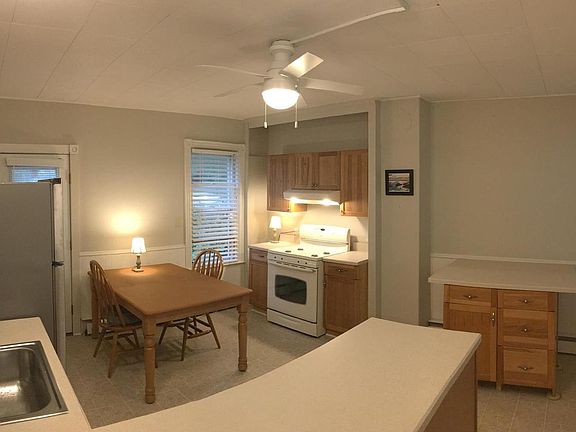 4th image of 433 Easton Rd