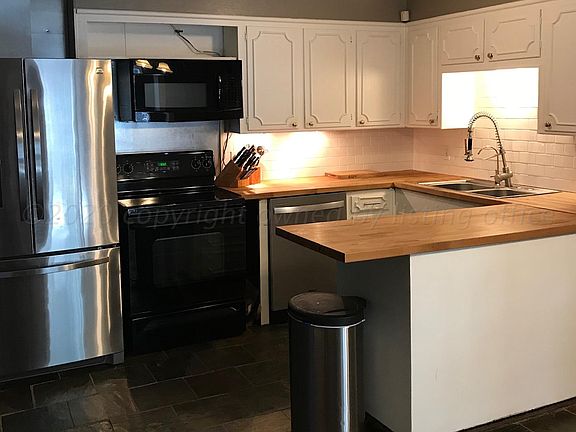 5th image of 2120 N Christy St