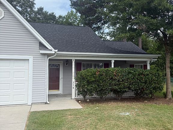 2nd image of 318 Worthington Cir
