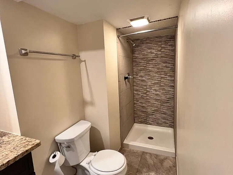 10 Washington Ave #3 — Photo 9