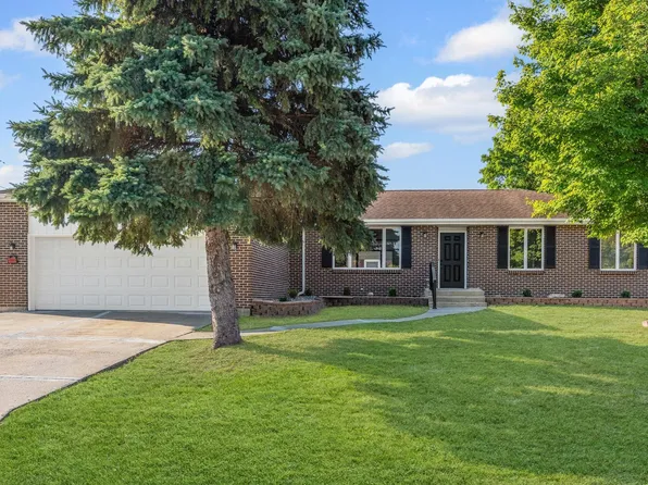 21 W Bruel St, Remington, IN 47977