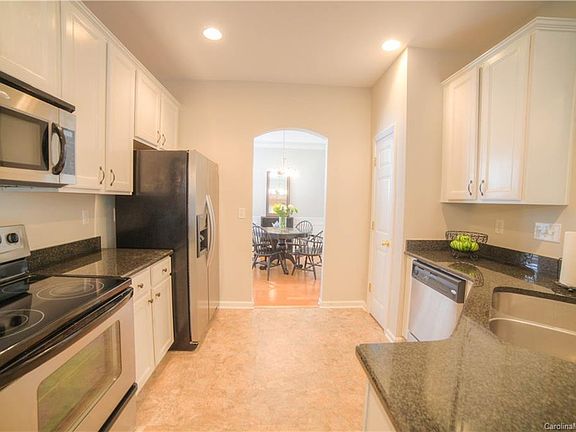 5th image of 3009 S Legacy Park Blvd #567