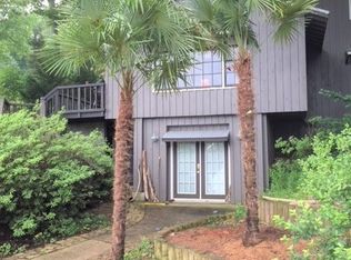 2144 Skypark Rd, Florence, AL 35634