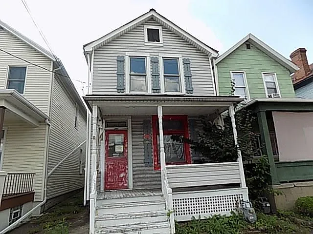 807 McKean Ave photo 1
