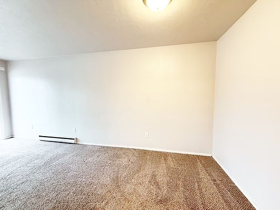 4th image of 1104 Pacific Ave #102
