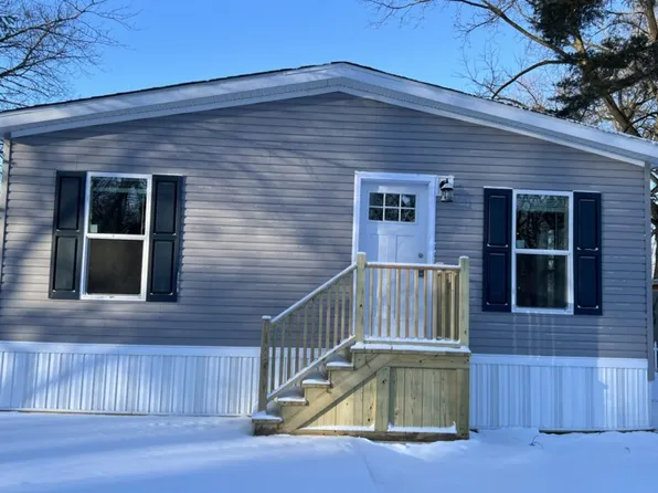 15 Clove Dr #Clo15, Rochester, NY 14625