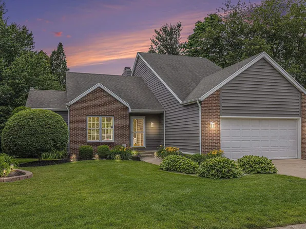 51679 Stoneham Way, Granger, IN 46530
