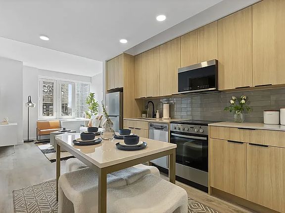 3rd image of 2455 3rd Ave APT 21A