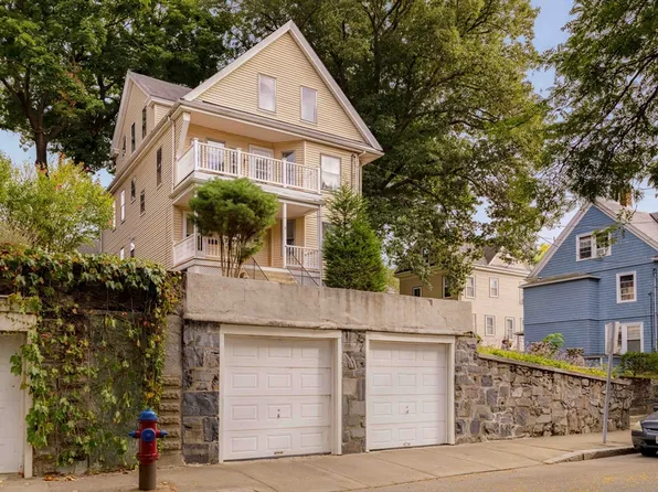 9 Powder House Ter, Somerville, MA 02144