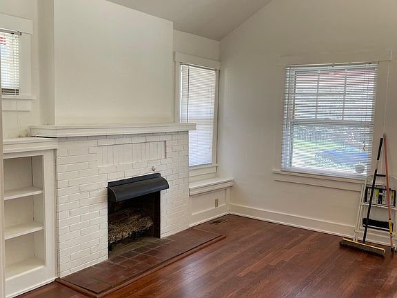 5th image of 4718 Jarboe St