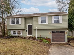 350 Silver Meadows Blvd, Kent, OH 44240