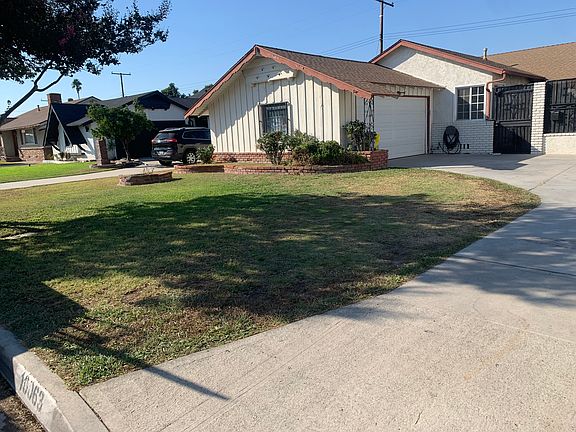 3rd image of 10063 Faywood St