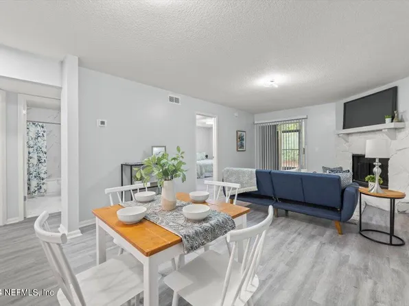 3270 Ricky Dr 1501, Jacksonville, FL 32223