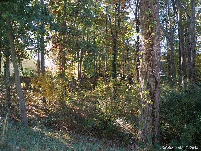 2nd image of 933 E Center Ave #1